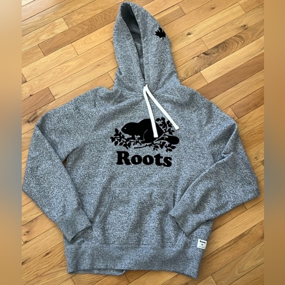 ROOTS GRAY HEATHER HOODIE MEN'S US SIZE MEDIUM LIKE NEW BARELY WORE "USED ITEM" - Picture 1 of 5